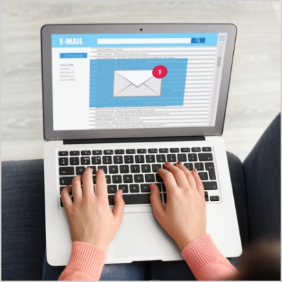 購入完了後メールにてショッピングローンお申込みに進みます