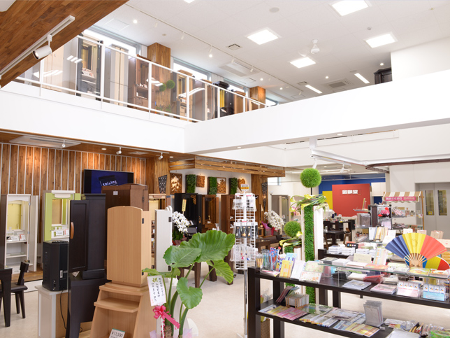 金剛堂_関西文化前店_店内-1