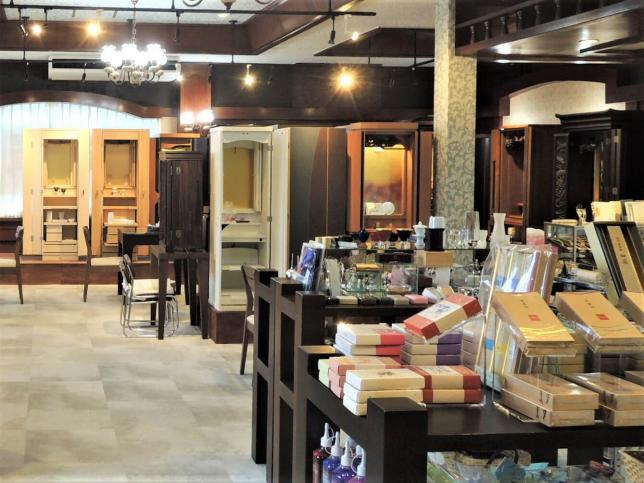 金剛堂_岡山店_店内_2