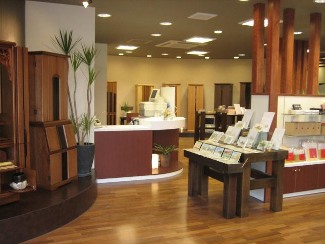 金剛堂_湘南店_店内-2