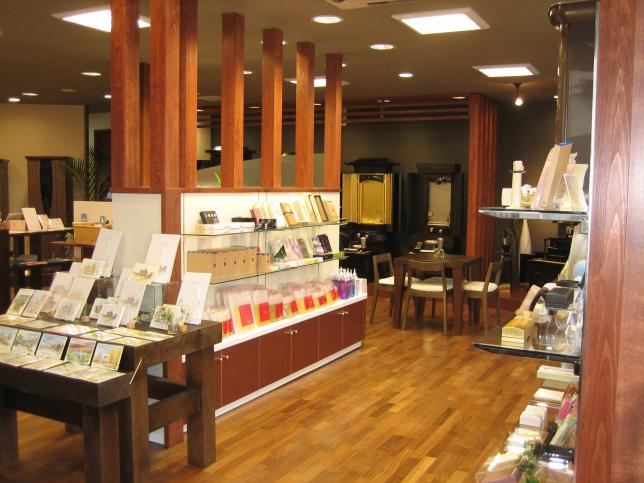 金剛堂_湘南店_店内-6