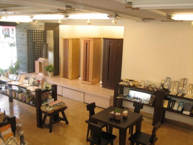 金剛堂_横浜店_店内-1