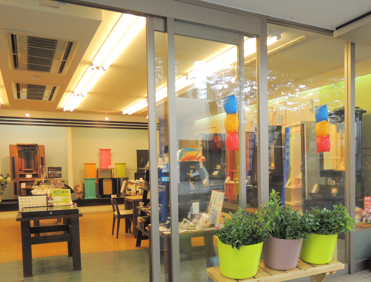 金剛堂_新潟店_店内-4