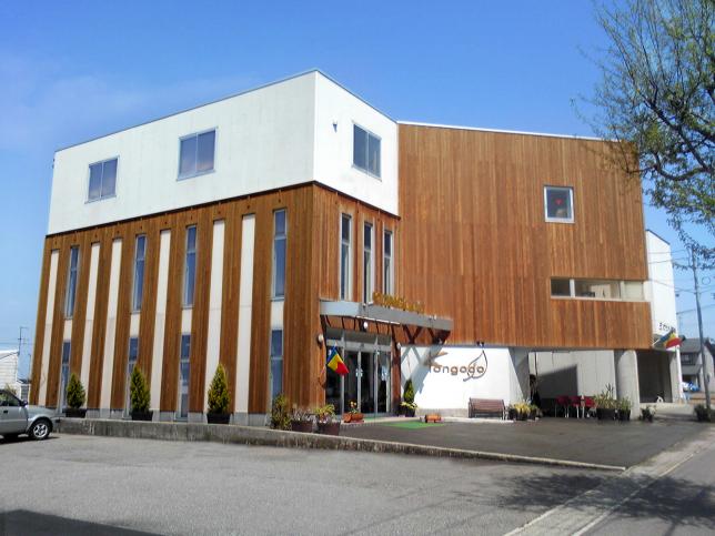 金剛堂_北陸本店_外観-1