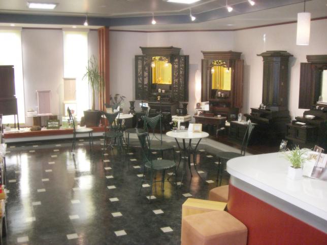 金剛堂_北陸本店_店内-3
